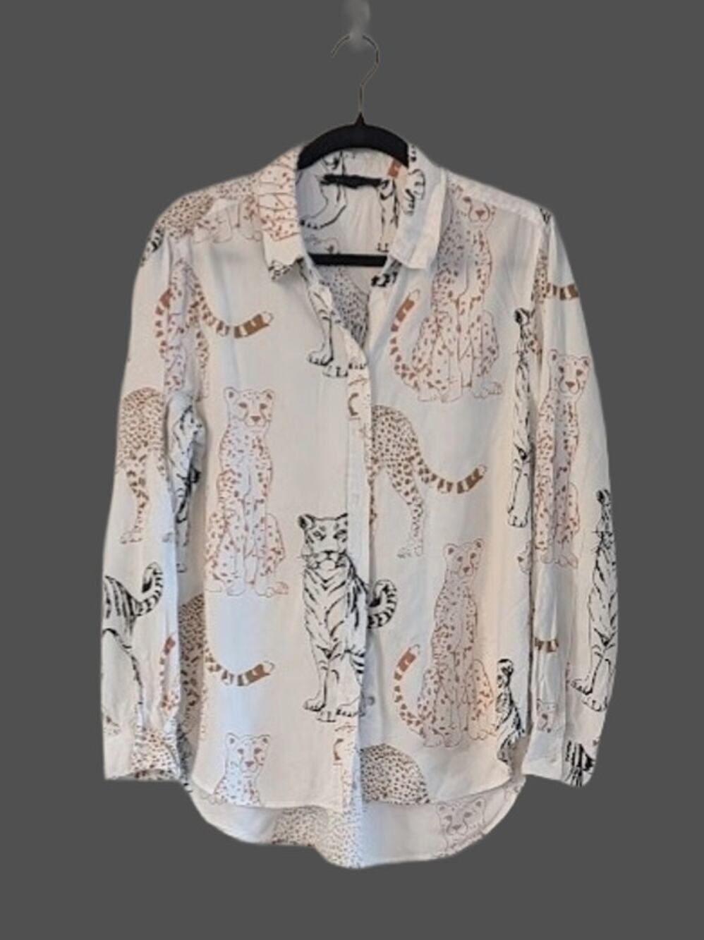 Jane & Delancey Safari Animal Print Button Down Shirt Large Leopard Tiger